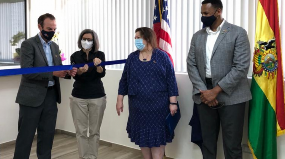 Estados Unidos inaugura oficina consular en Santa Cruz