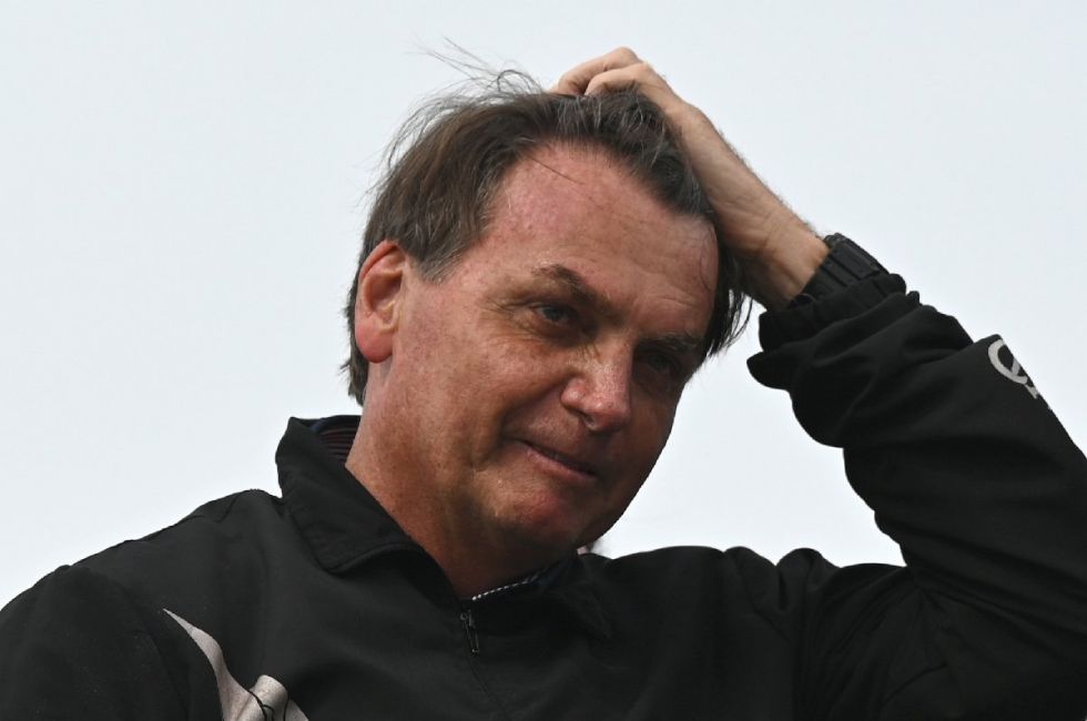 Bolsonaro padece “obstrucción intestinal” y podría someterse a “cirugía de emergencia”