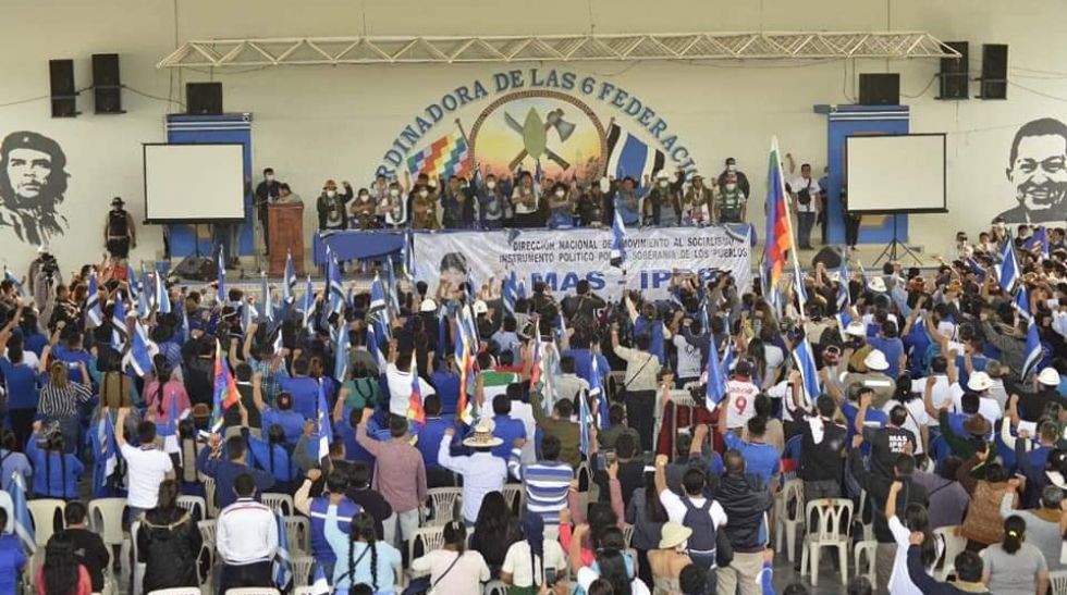 Congreso del MAS establece montos de aportes de militantes y sanciones disciplinarias