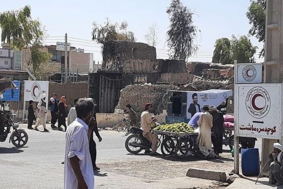 Caen en poder de los talibanes otras tres capitales provinciales de Afganistán
