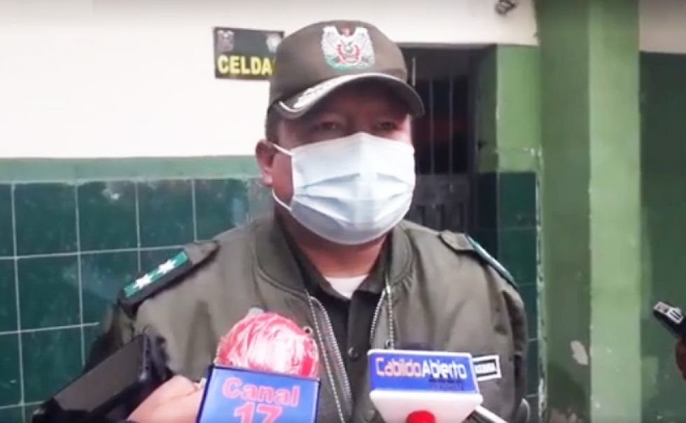 Policía intercepta flota con 35 haitianos que pretendían ingresar al Perú por Desaguadero