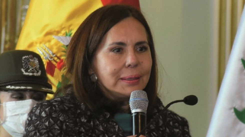 Fiscalía cita a declarar a la excanciller Longaric en un caso de incumplimiento de deberes