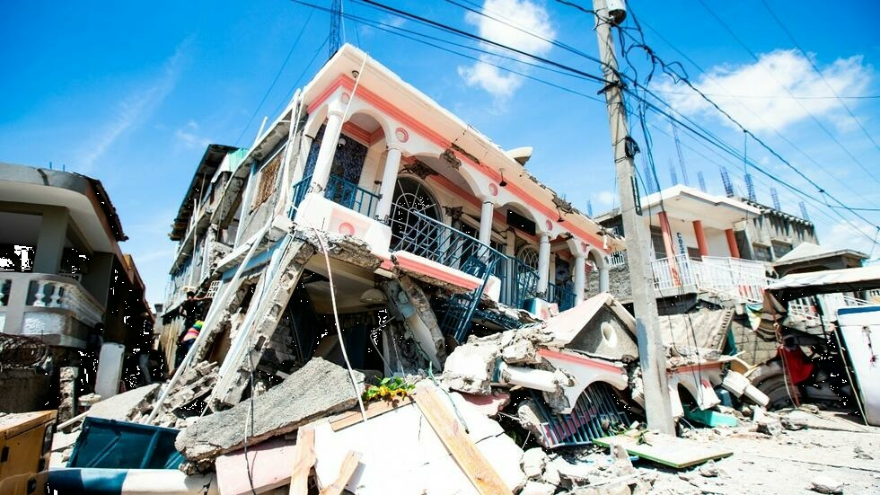 El terremoto de Haití deja al menos 304 víctimas mortales y centenares de desaparecidos