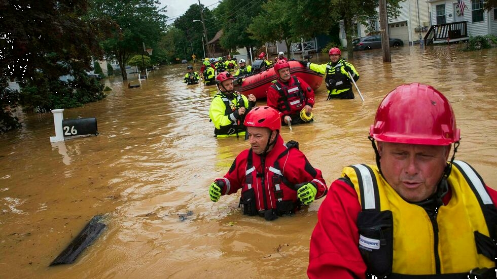 Inusual tormenta tropical Henri se debilita tras golpear el noreste de EEUU