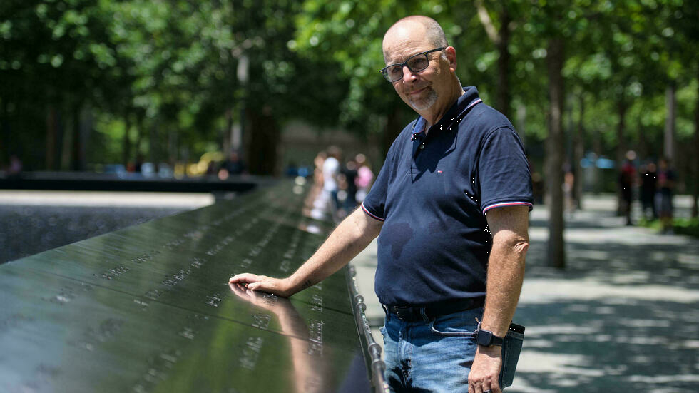 Joe Dittmar, sobreviviente del piso 105 del WTC: Recordar "es mi terapia"