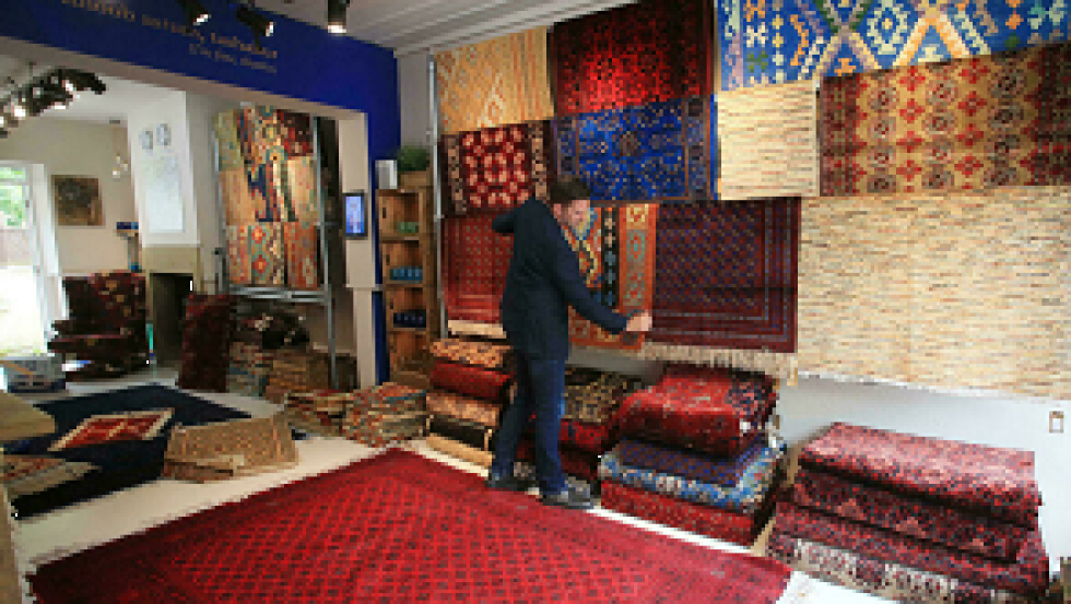Talibanes son un riesgo para proveedores de textiles afganos, dicen firmas británicas