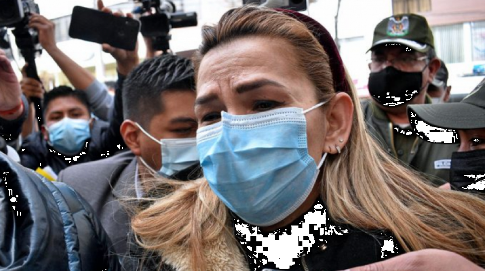 Periodistas preocupados por la vulneración de derechos humanos de la expresidenta Áñez