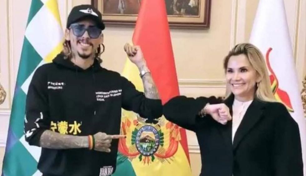 MAS rechaza reconocimiento a Bonny Lovy por considerarlo ‘artista golpista’