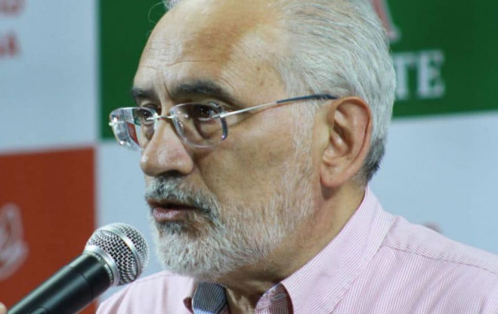 Mesa dice que postergar el cambio de la justicia demuestra deshonestidad