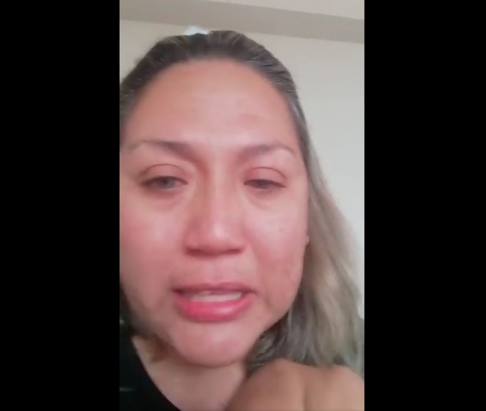 Allanan la casa y aprehenden a Milena Soto, integrante de la RJC en Cochabamba