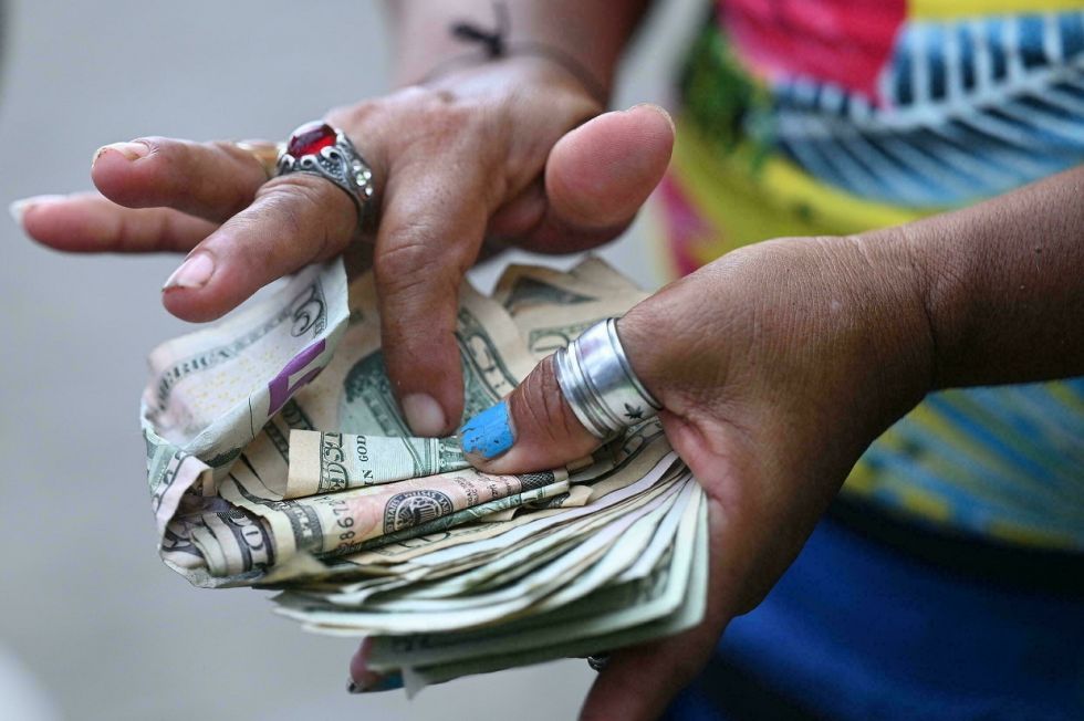 "Quien no quiere, que no lo use", dice pionero de bitcóin en El Salvador