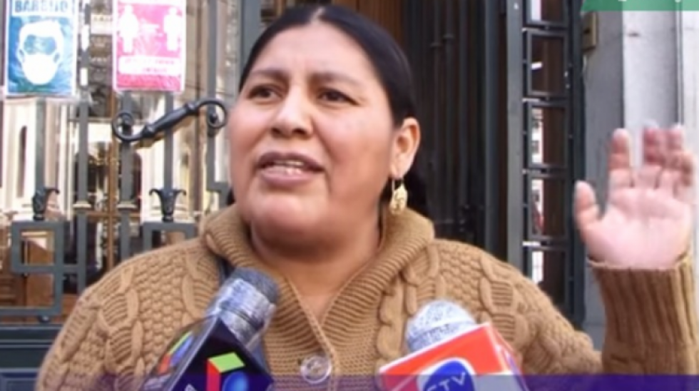 Interculturales reaccionan indignadas por reuniones de hija de Áñez con políticos de EEUU
