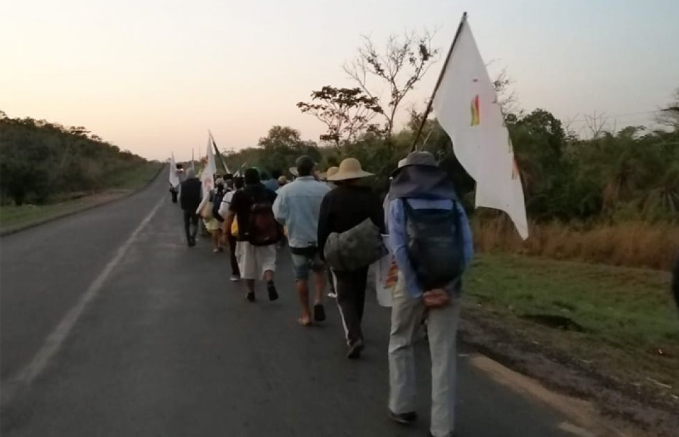 Marcha indígena partió desde Yotaú hasta El Puente, provincia Guarayos