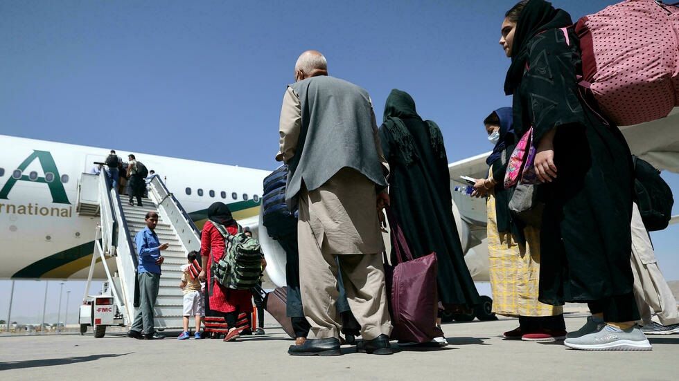 Despega de Kabul el primer vuelo comercial internacional desde la vuelta de los talibanes al poder