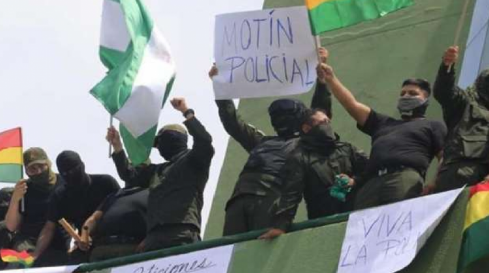 Cinco policías fueron dados de baja por el motín de 2019 y otros ocho uniformados tienen procesos