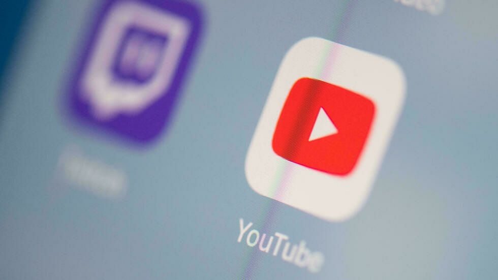 Rusia denuncia "censura" de YouTube y amenaza con suspenderlo en el país como represalia