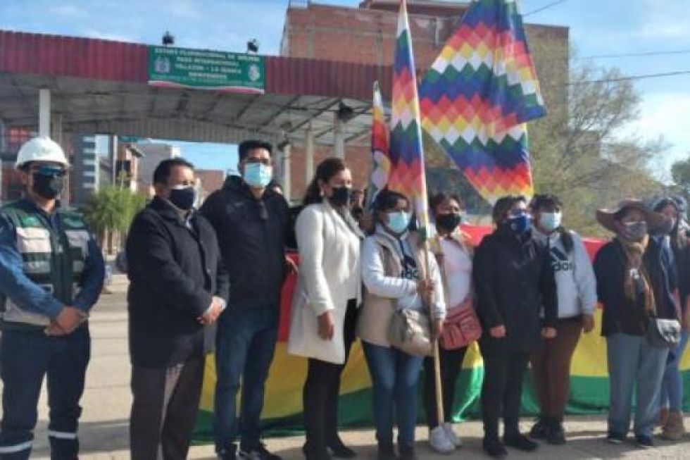 Se habilitó el tránsito vecinal sobre el puente que une Villazón y La Quiaca