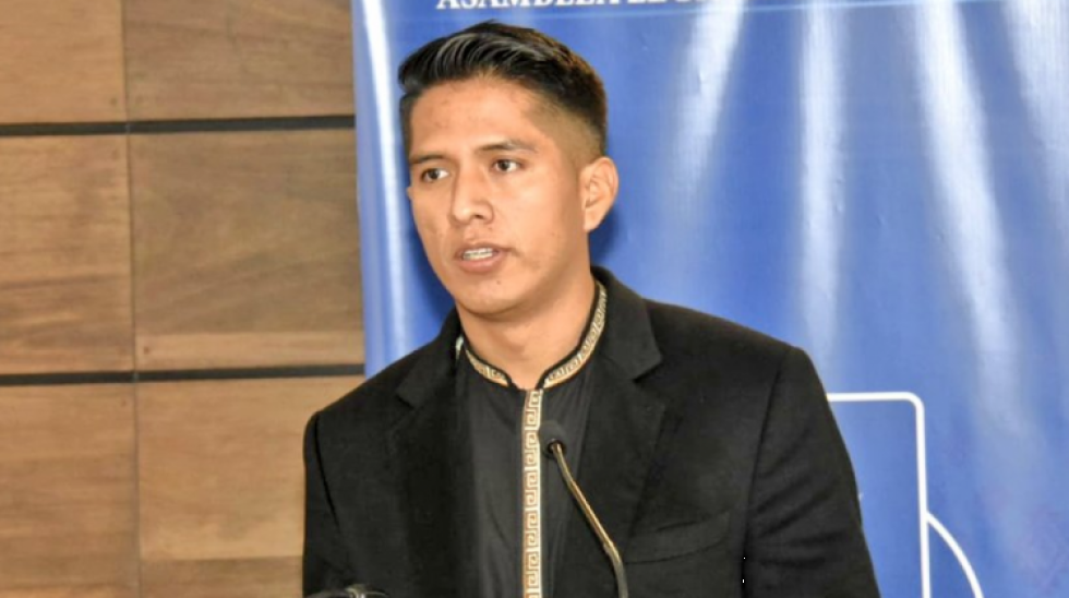 Rodríguez anuncia sesión para retirar proyecto y dice que no hay pretexto para movilizarse