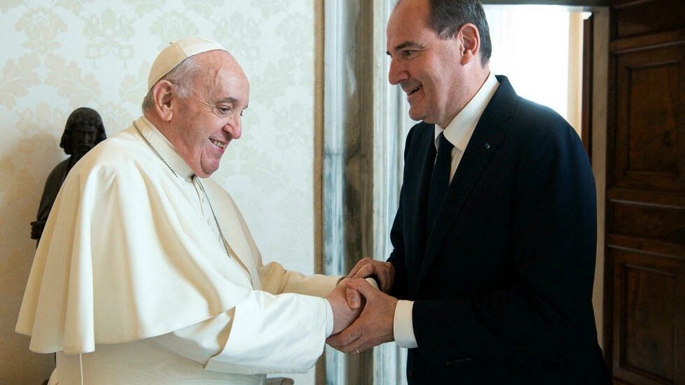 El Papa recibe al primer ministro francés en plena tempestad en la Iglesia en Francia