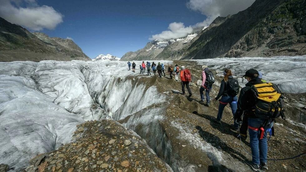 Los glaciares suizos se reducen pese a las nevadas y a un verano frío
