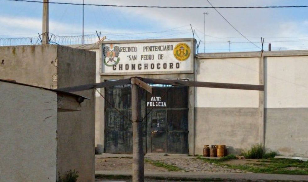 Reportan que cambiaron al Director de Chonchocoro en medio de investigación por la muerte de un recluso
