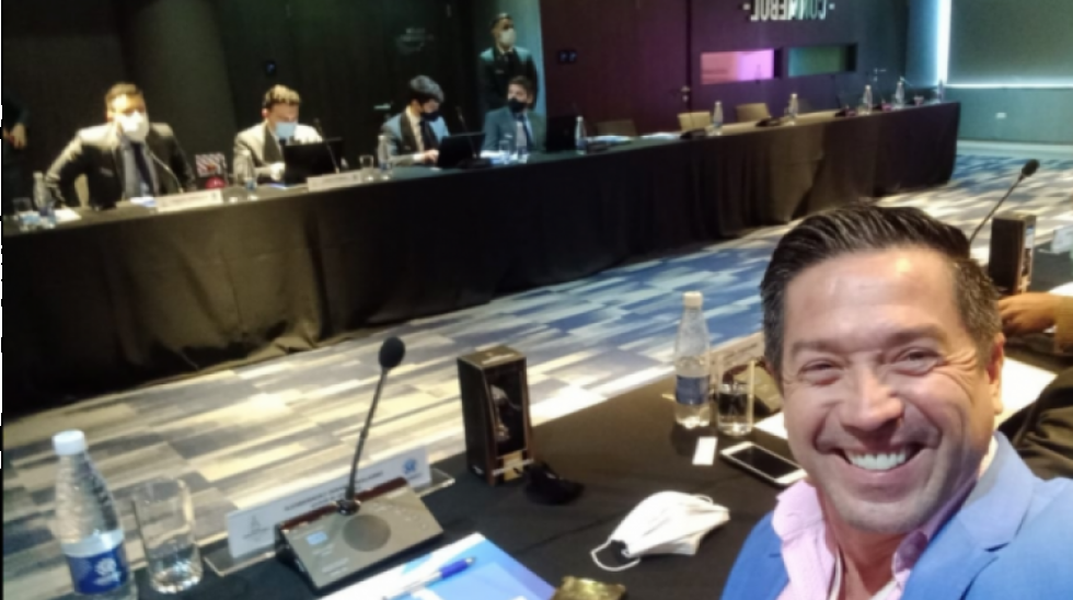 Cancillería cesa de sus funciones a Cronembold; Diputados de Paraguay lo declaró persona no grata