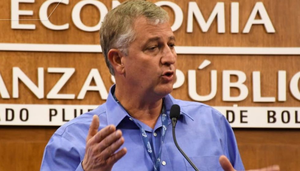 Suspenden declaración de Marinkovic porque no se encontraría en el país