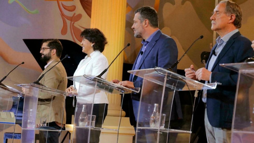 Chile queda a ciegas de encuestas a 15 días de una elección presidencial crucial