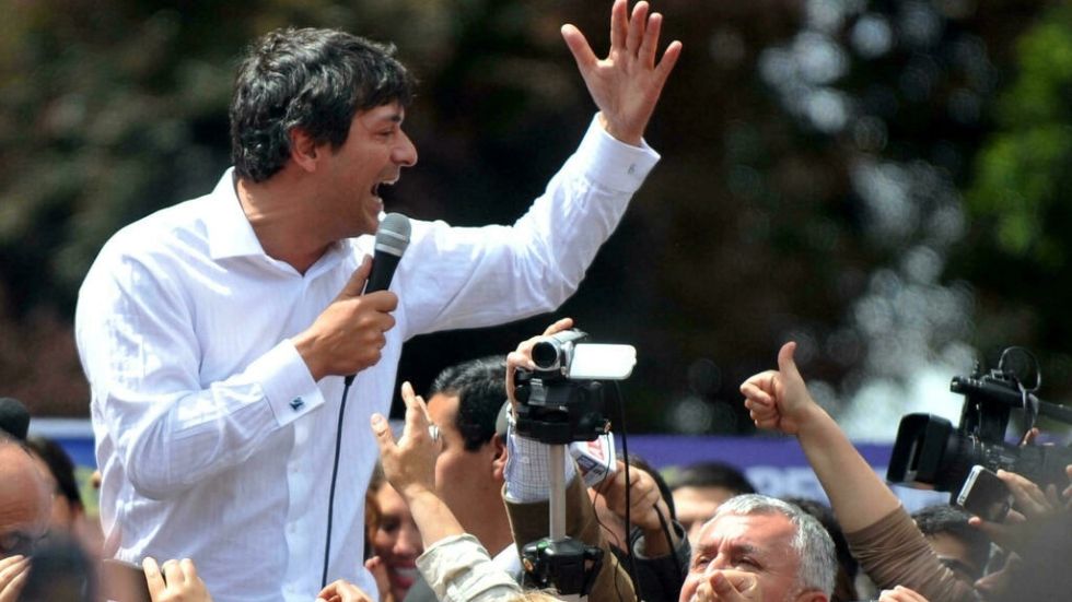Un candidato a la presidencia de Chile no llegará a la elección por contraer covid en EEUU