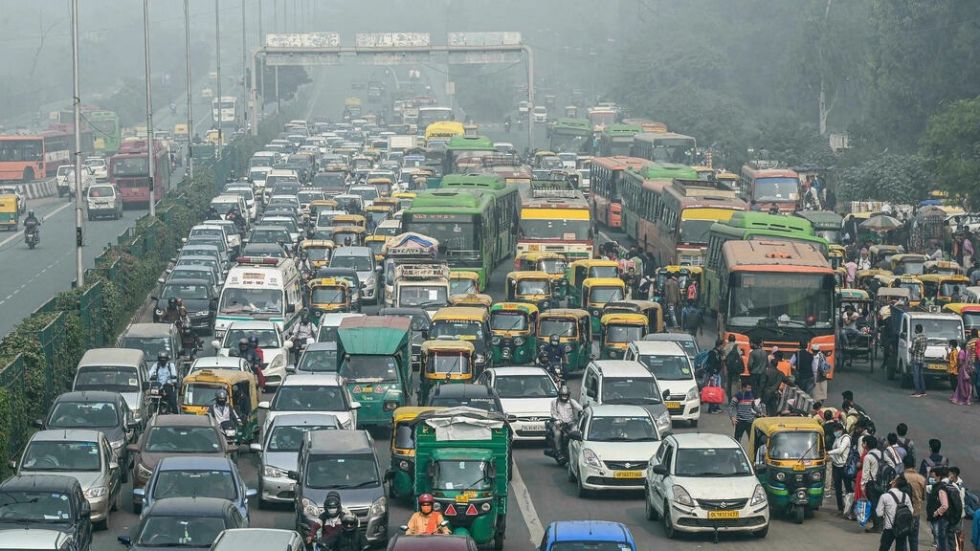 Nueva Delhi se prepara para adoptar medidas urgentes contra contaminación ambiental