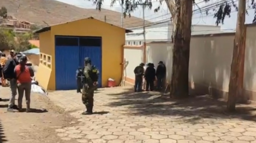 Comcipo denuncia que Gobierno pidió otra autopsia a joven fallecido en Potosí para inculparlos