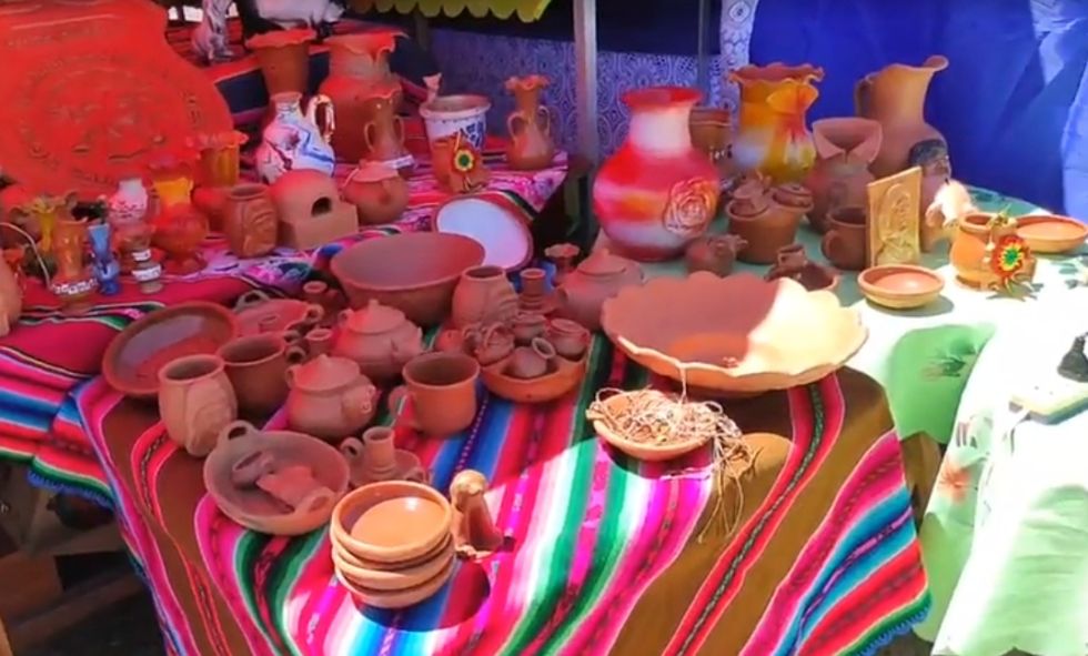Diez colegios potosinos van a feria nacional Bolivia Produce