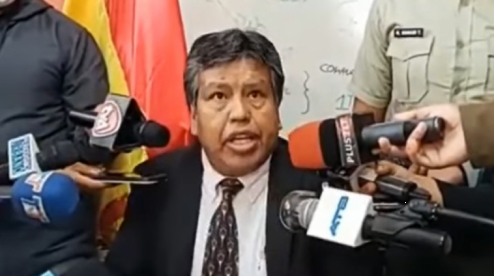 Fiscal de Tarija argumenta "presiones políticas" y renuncia al cargo