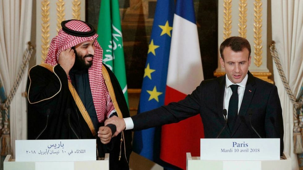 Macron se reúne con el controvertido príncipe heredero saudita "MBS"