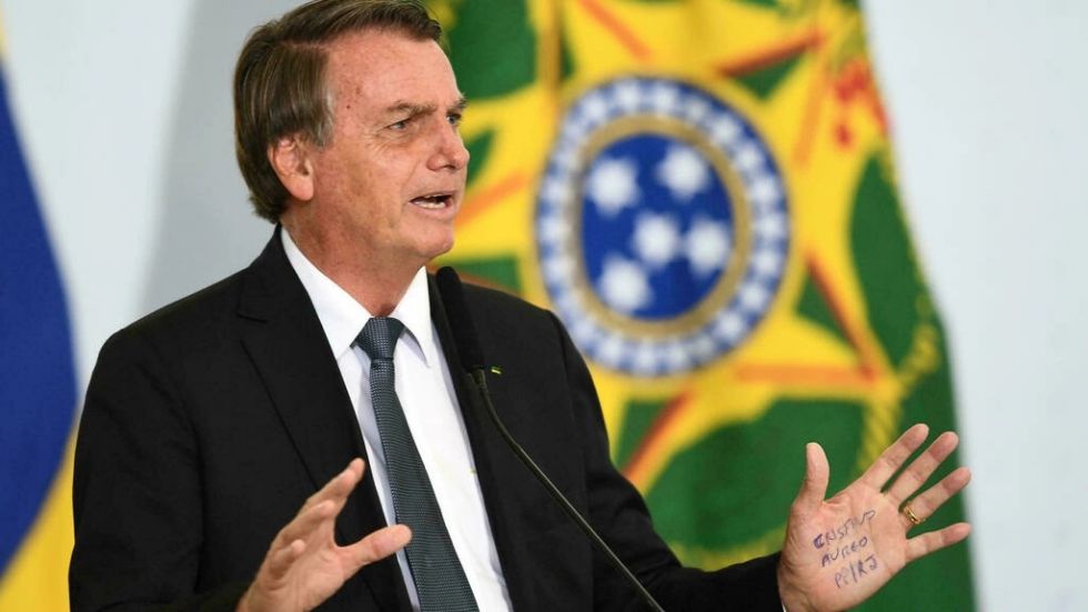 Juez del Supremo ordena otra investigación contra Bolsonaro por noticias falsas