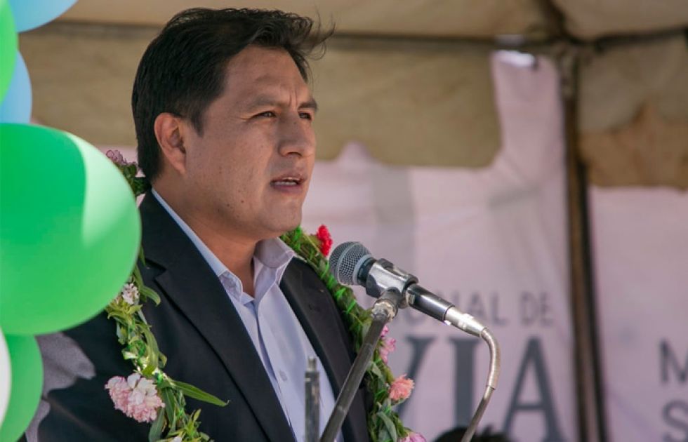 Ministro de Salud afirma que SEDES tienen dinero para atender el SUS con medicamentos