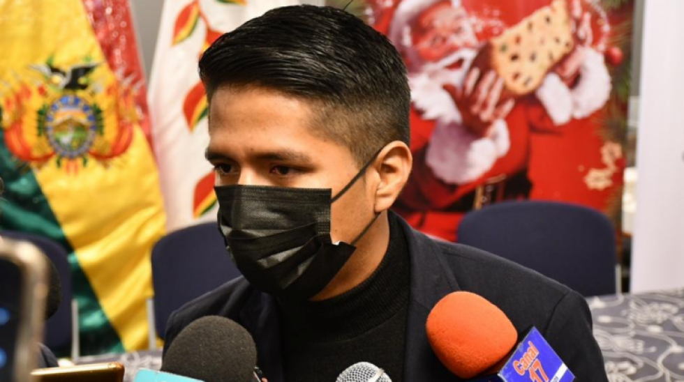 Presidente del Senado conmina a la Fiscalía a acelerar investigación de "ítems fantasmas"