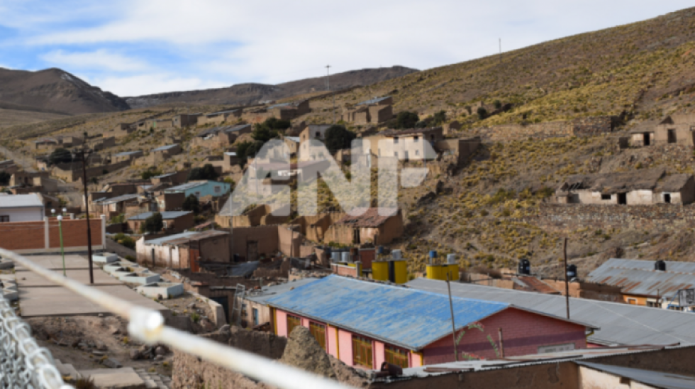 Defensor interviene en caso de desaparición de una persona en Huanuni tras operativo militar