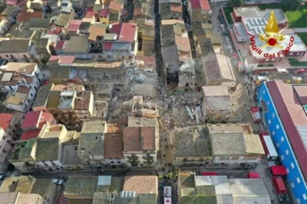 Reportan que hay al menos siete muertos por la explosión en Sicilia, Italia