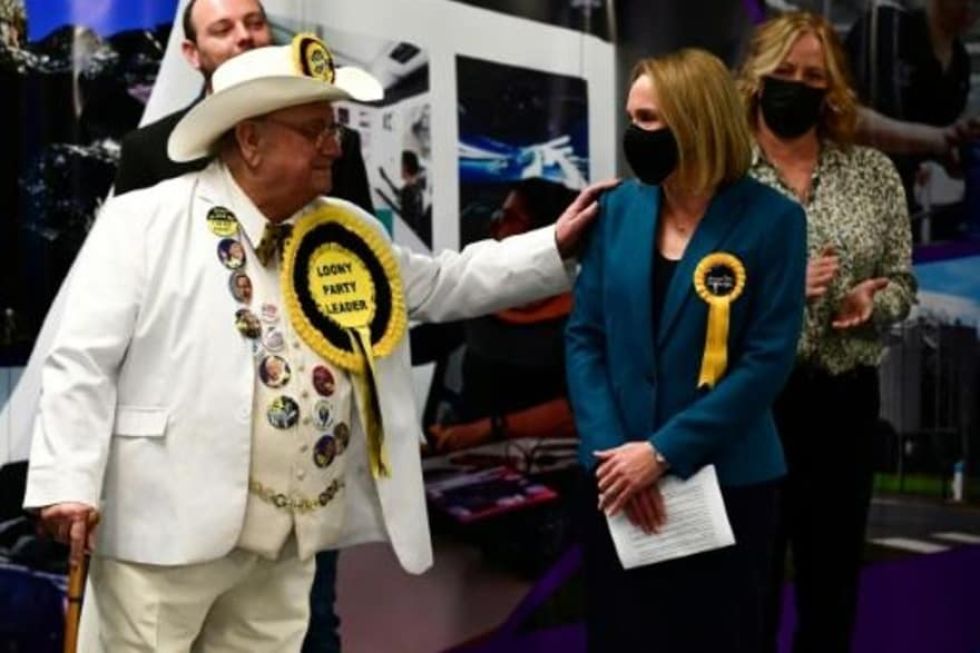Boris Johnson asume la "responsabilidad" tras derrota electoral de su partido