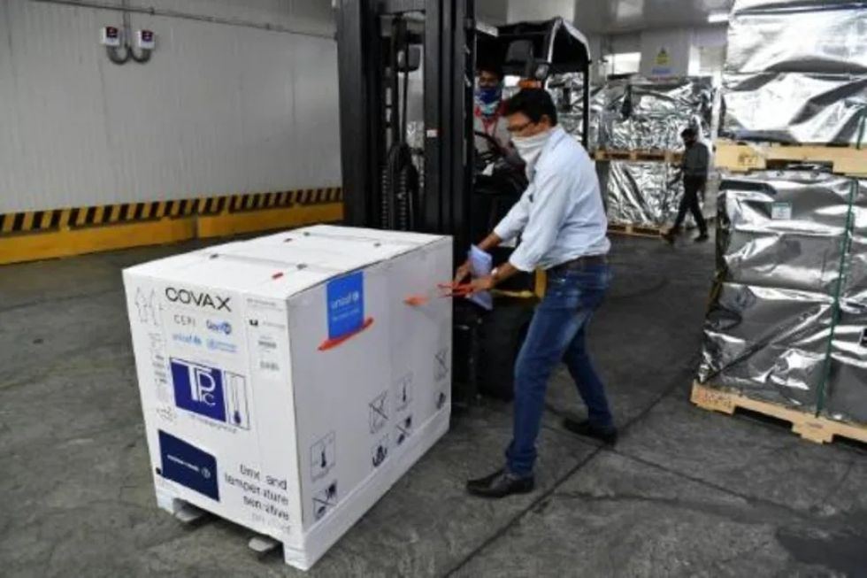 OMS anuncia que homologó la vacuna anticovid india Covovax