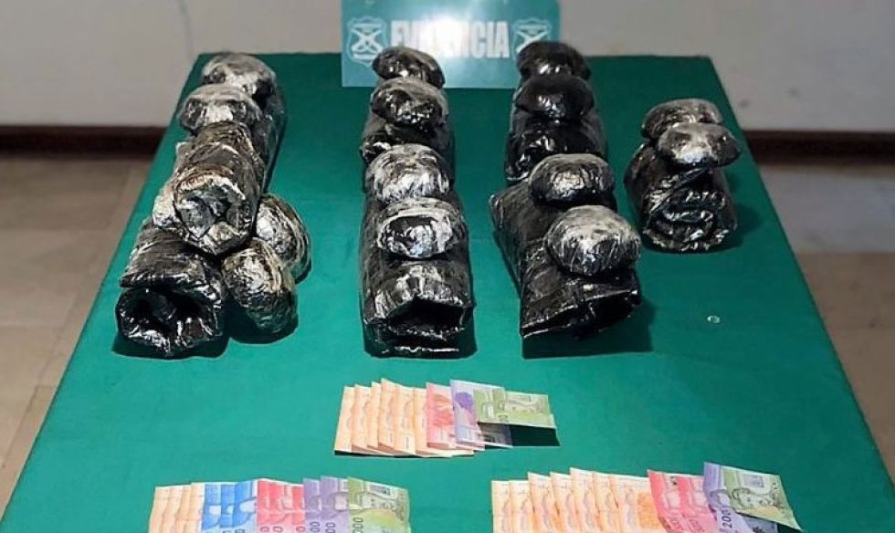En Chile capturan a siete mujeres bolivianas que transportaban cocaína