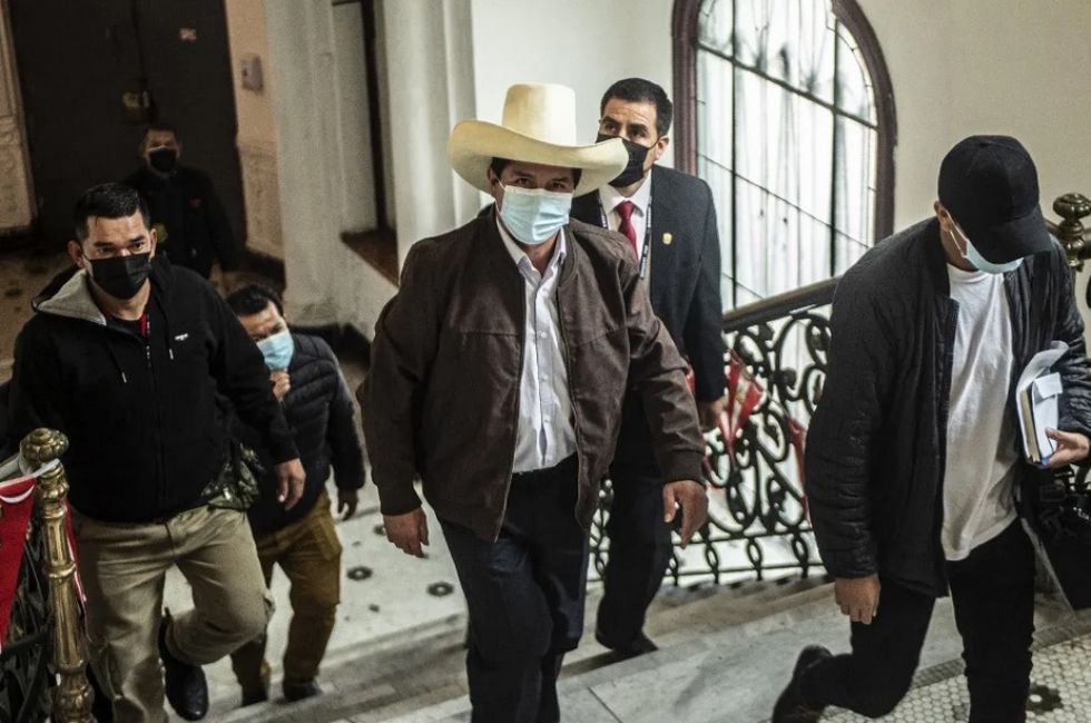Procuraduría de Perú denuncia a presidente Castillo por presunto delito de tráfico de influencias