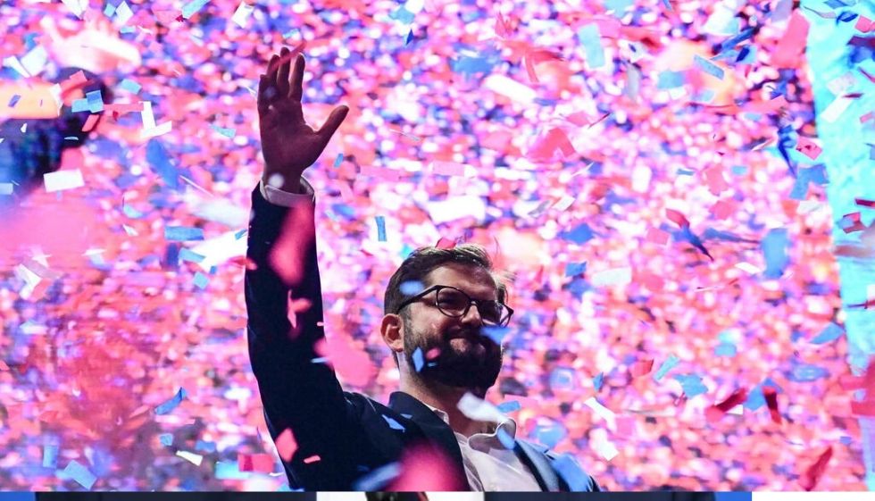 Hartos de "más de lo mismo", los votantes latinoamericanos exigen un cambio