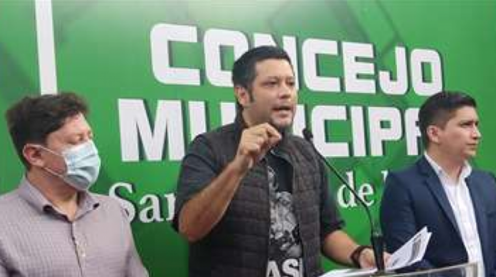 Ítems fantasmas: Concejal pide citar a Evo Morales y asegura que el MAS tuvo 53 contratos en un año
