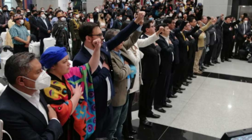 Diputado del MAS tilda de "parásitos" a algunos ministros del gobierno de Luis Arce