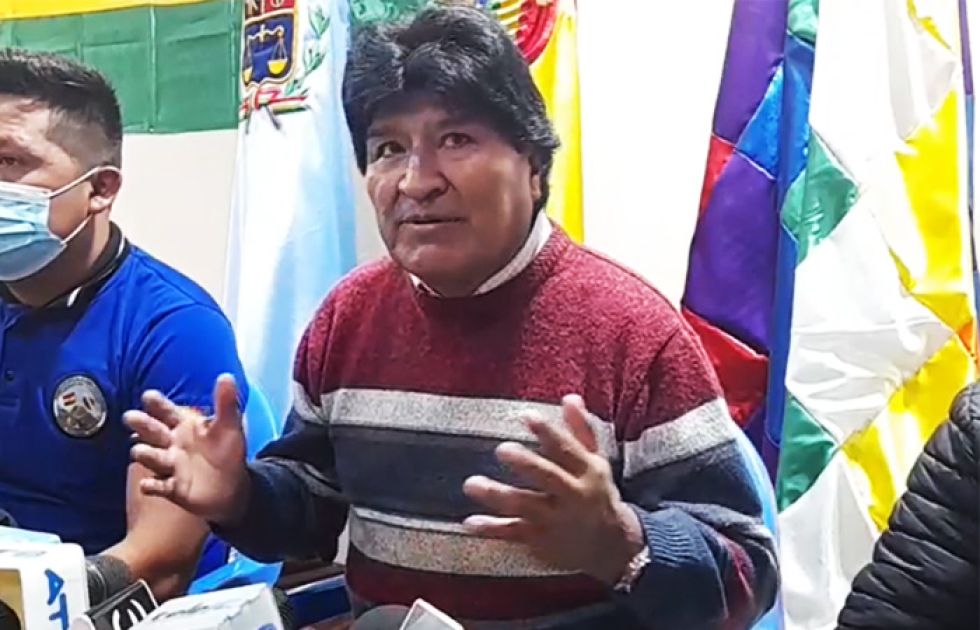 Oposición critica gestiones de Evo Morales para que cocaleros cobren a YPFB