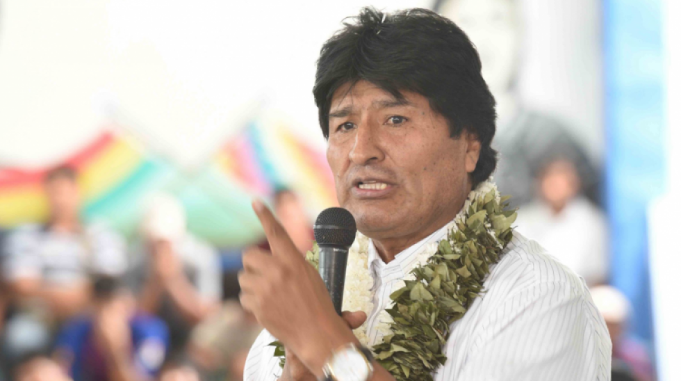 Carlos Mesa sobre foto publicada por Morales: Mentiras y fraude son usados por el dictador prófugo