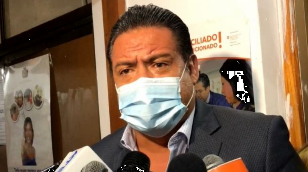 Revilla fustiga a Arias por sumarse a la demanda de Vera el "quemador de los Pumakatari"