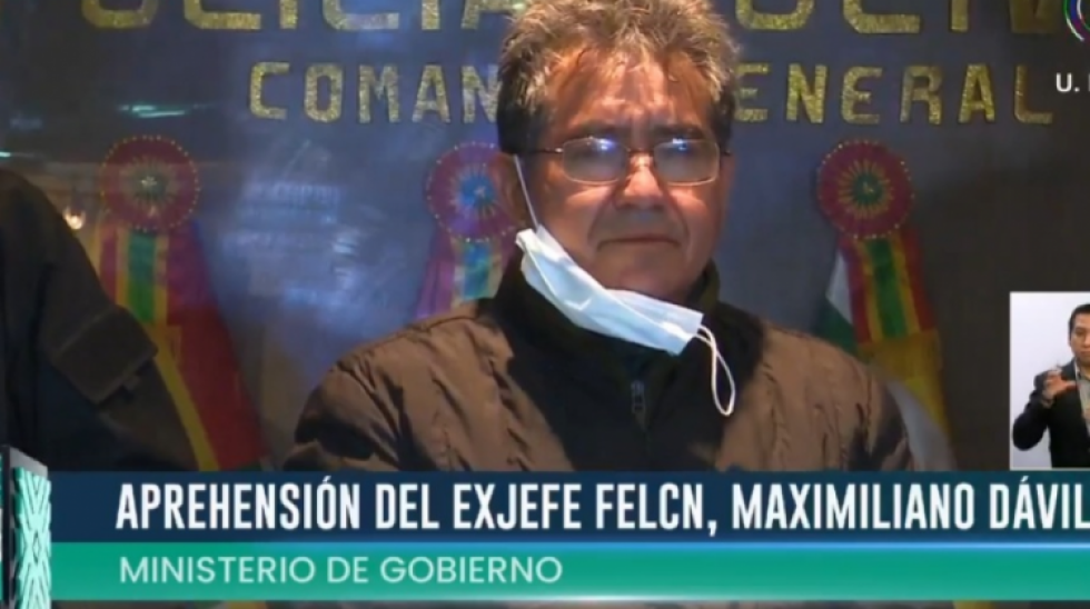 Gobierno presenta al exjefe antidrogas de Evo Morales